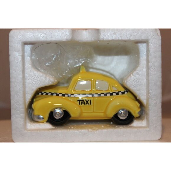 Dept 56 Snow Village - Taxi Cab - Picture 6 of 6